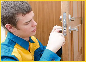 Choice Locksmith Shop Alhambra, CA 626-537-3965 - 16-emergency-unlock